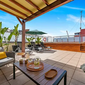 Acacia Apartahotel