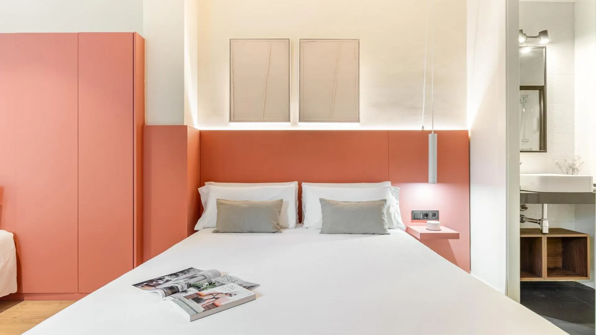 Lemar By Aspasios Barcelona Bed & Breakfast
